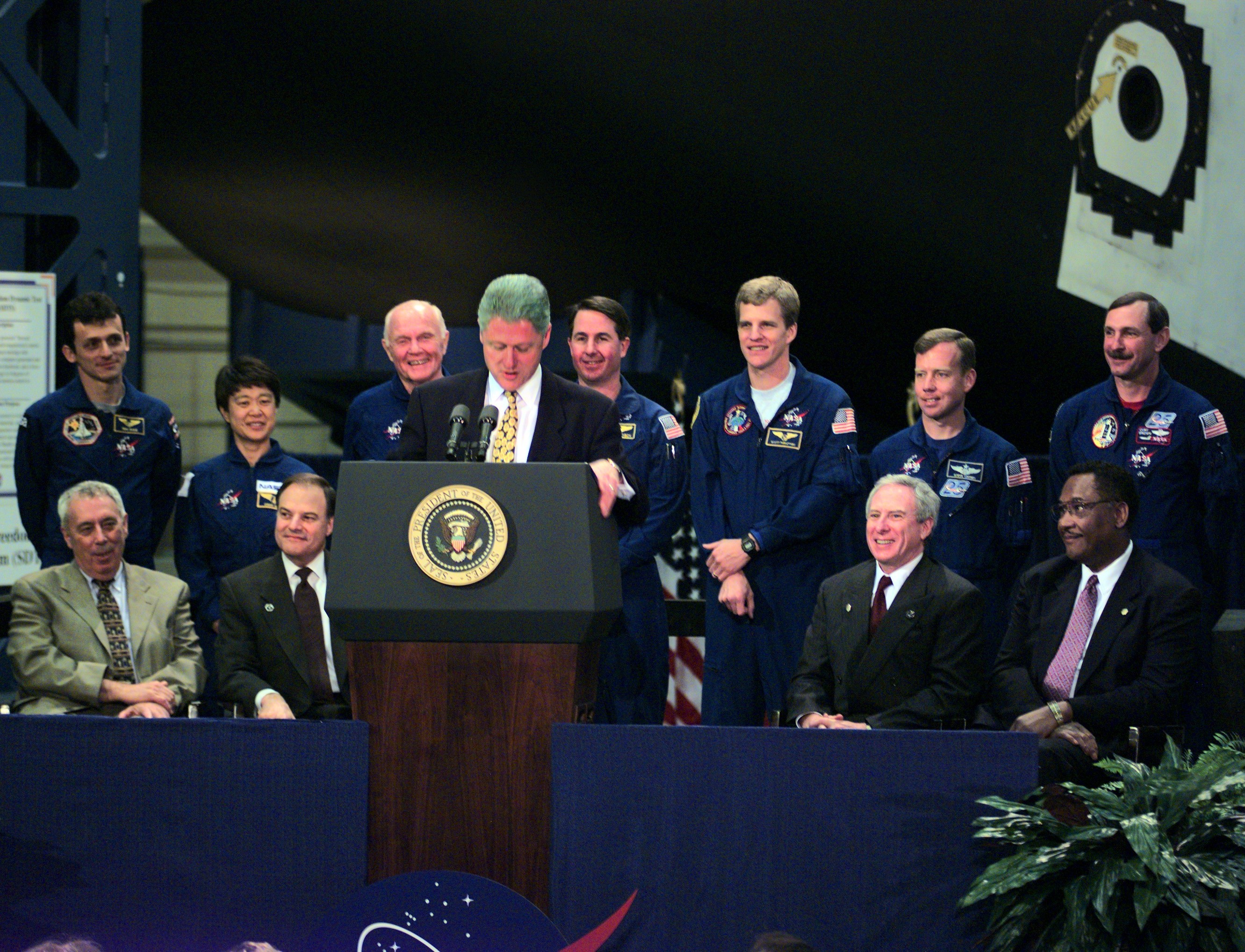 President William J. “Bill” Clinton introduces the STS-95 crew