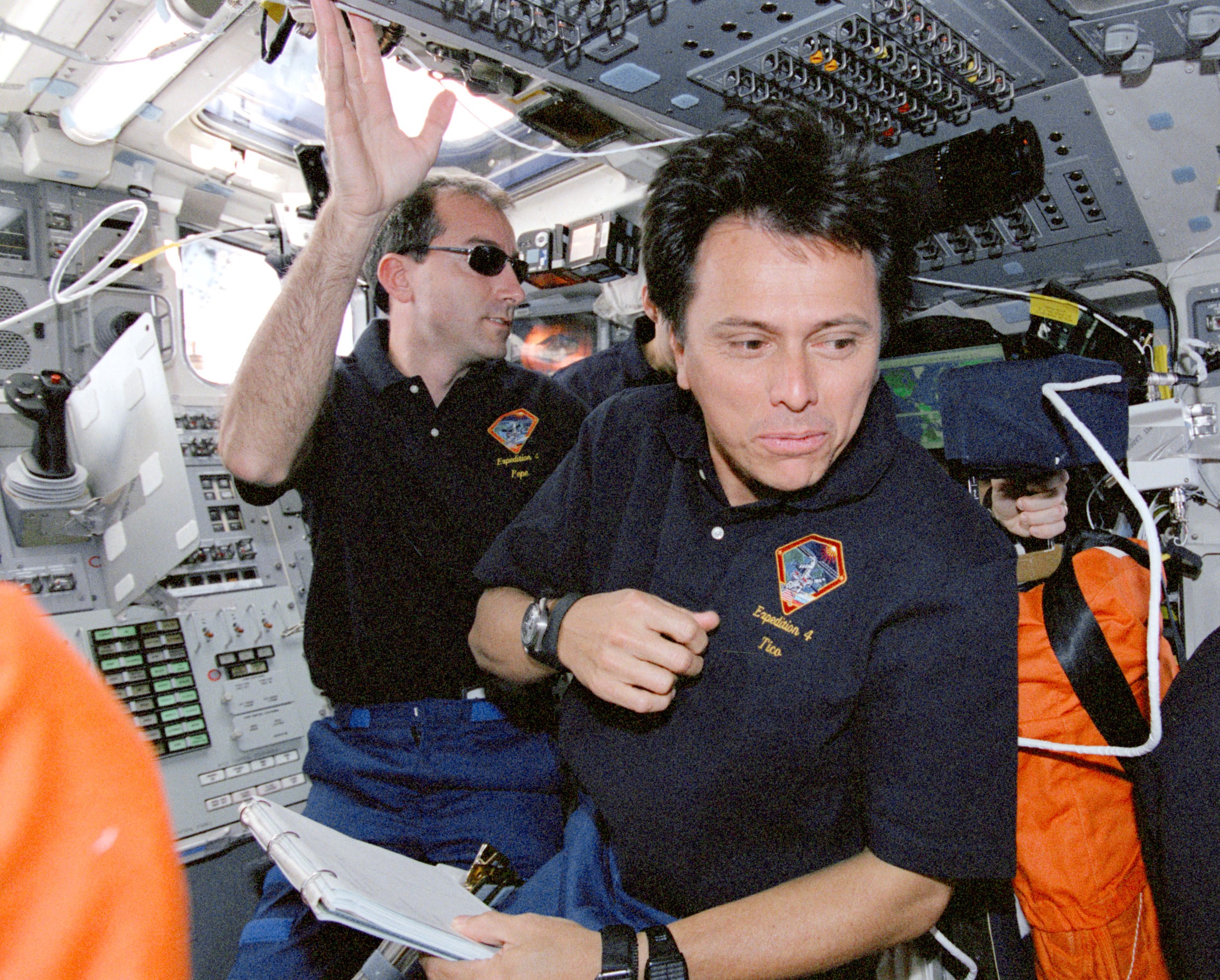 Chang-Díaz in Endeavour’s middeck following undocking from the space station