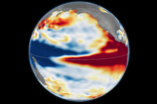 Side-by-side maps of the Pacific Ocean compare sea surface height anomalies in October 1997 (left) and October 2026 (right). In both, red areas of higher-than-normal sea surface height stretch across the central and eastern Pacific and reach South America.